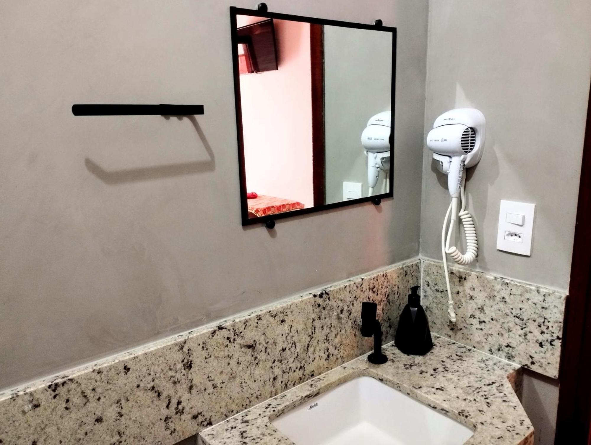 Águas de São Pedro Estrela Da Manha Pousada - Centro De Aguas - Proximo Ao Thermas מראה חיצוני תמונה